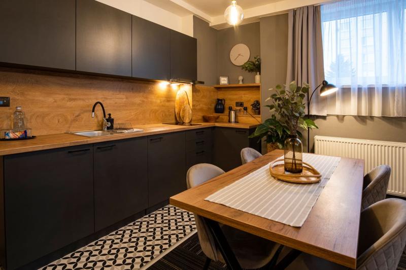 Apartmán s kuchynkou (2+2) – izba číslo 8